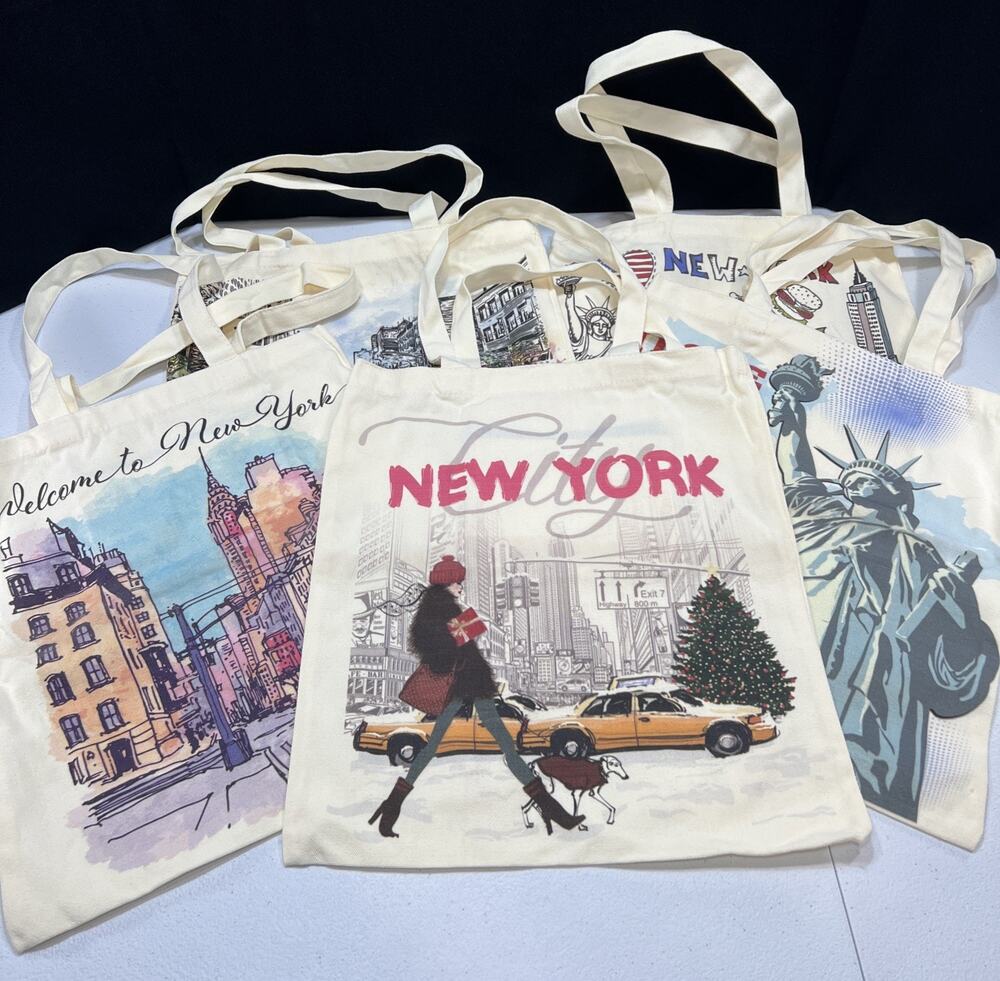 Lot of 5 NYC Canvas Tote Bags Statue Of Liberty Christmas Manhattan Times Square